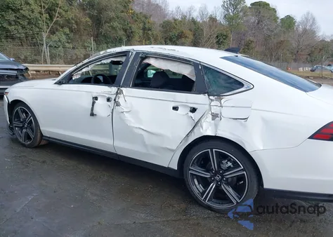 2025 Honda Accord Hybrid Sport z USA, uszkodzony, nr VIN 1HGCY2F5XSA075632